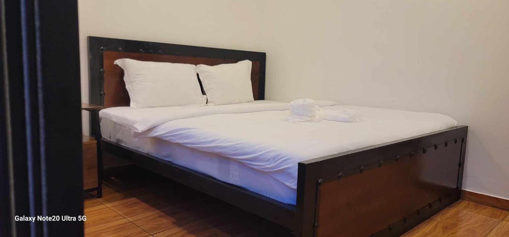 Park Inn Boutique And Hostel Kampot Eksteriør bilde