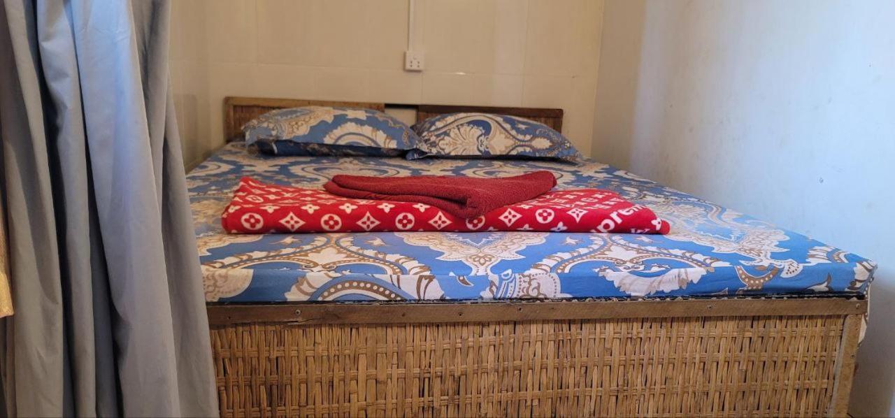 Park Inn Boutique And Hostel Kampot Eksteriør bilde